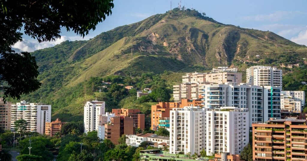 Cerro de las tres cruces